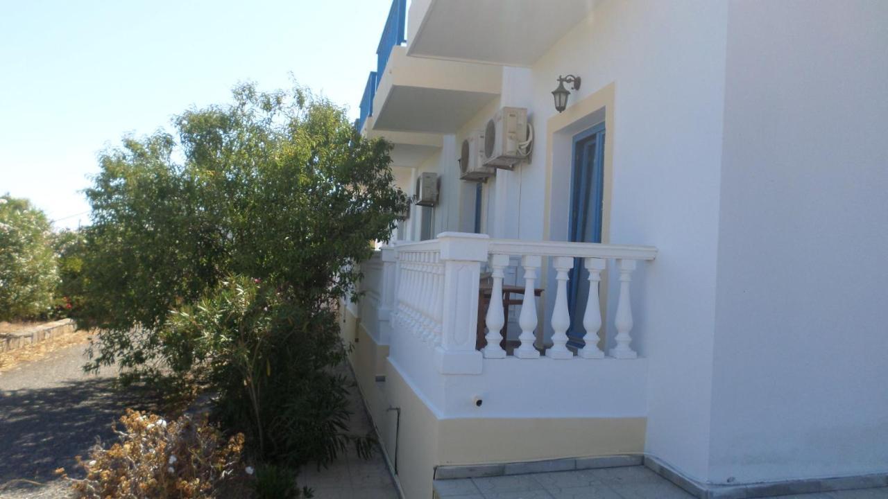 Aeriko Hotel Apartments Agia Marina  Екстериор снимка