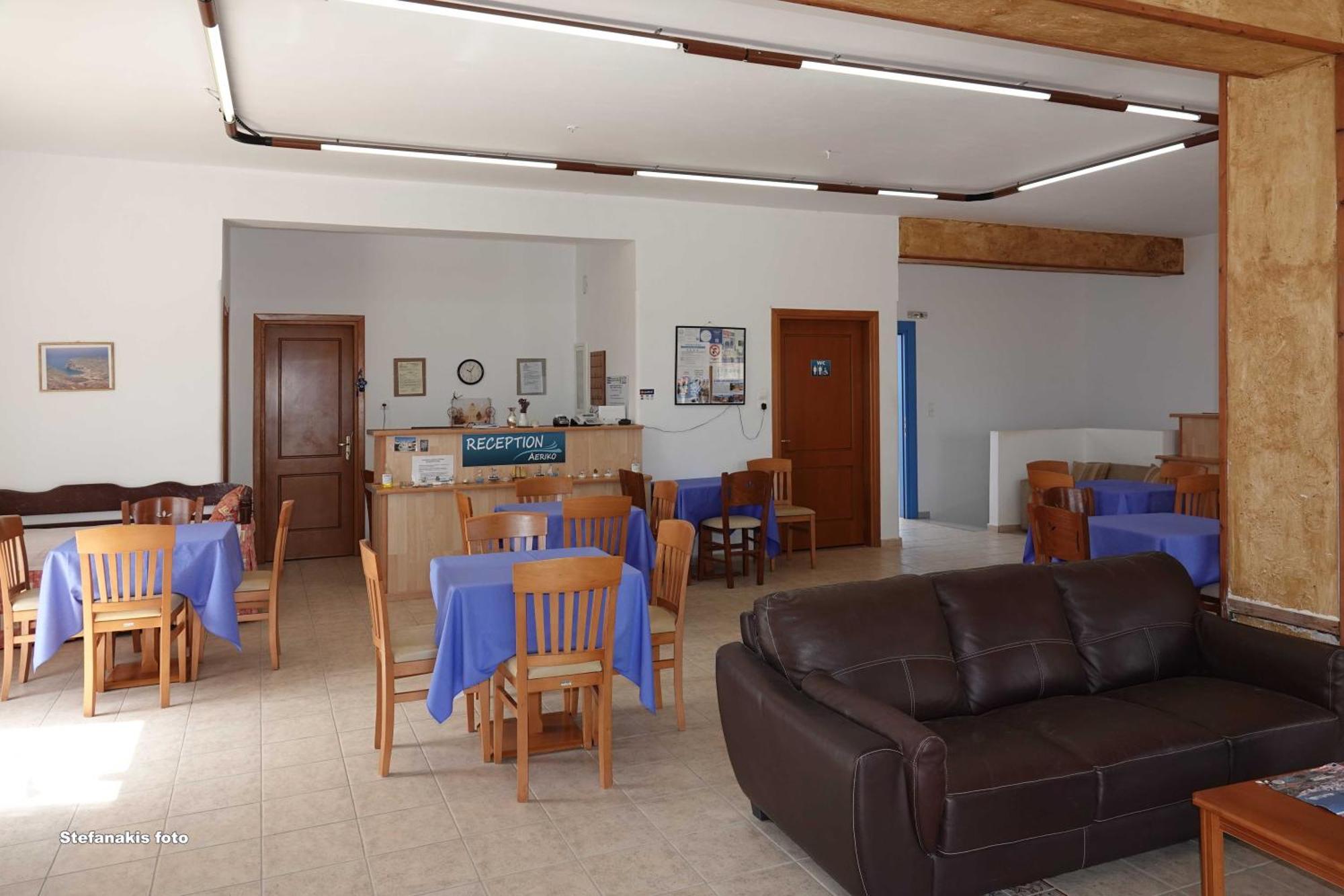 Aeriko Hotel Apartments Agia Marina  Екстериор снимка