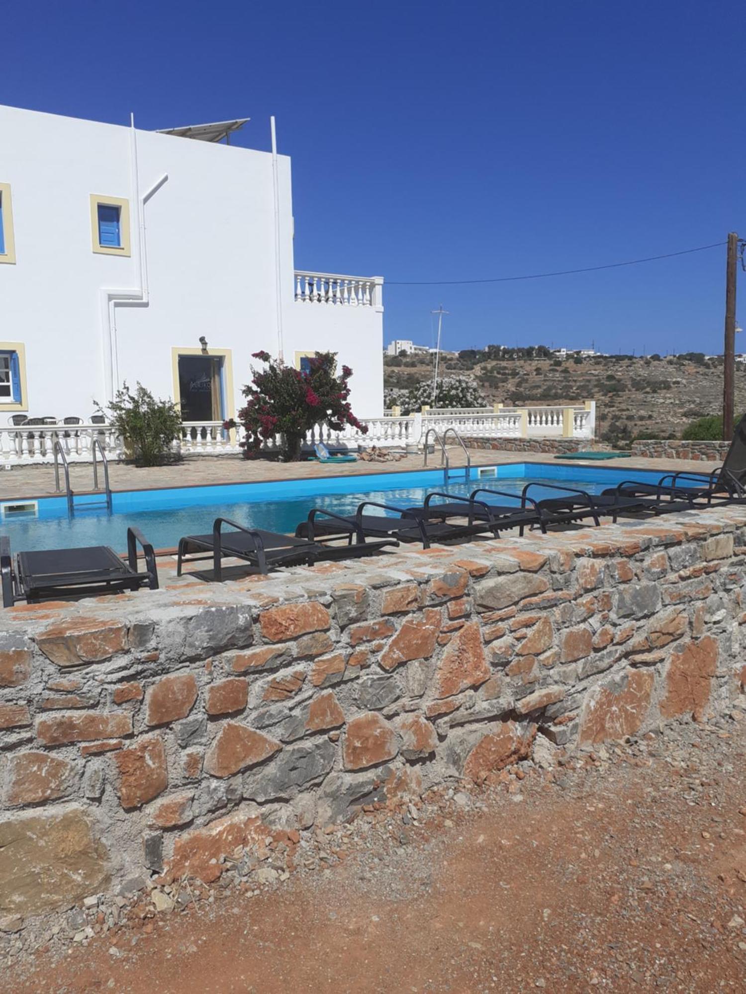 Aeriko Hotel Apartments Agia Marina  Екстериор снимка